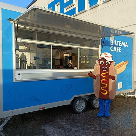 Biltema Food Truck Cafe kurvaa Vaasaan