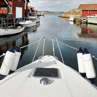 Go to: Deck equipment